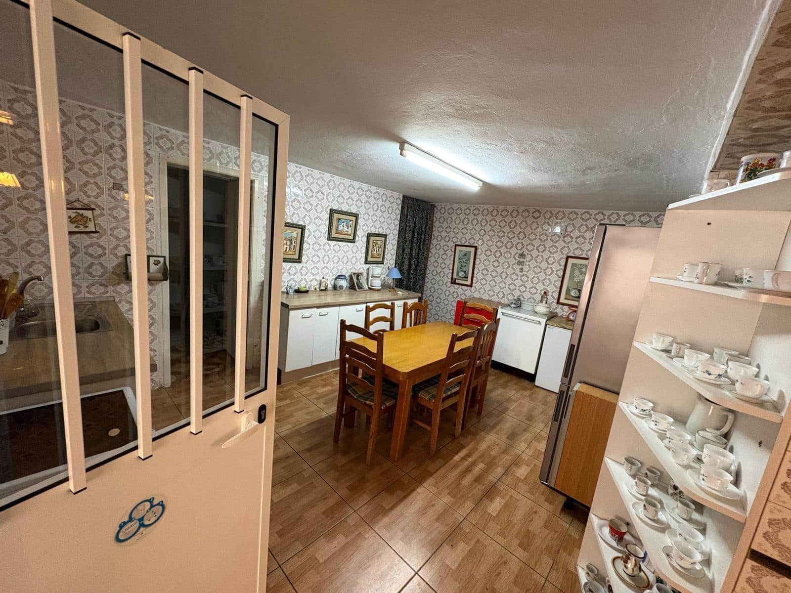 2 bedroom Semi-detached Villa for rent in Guadiaro - € 700 (Ref: 9818120)