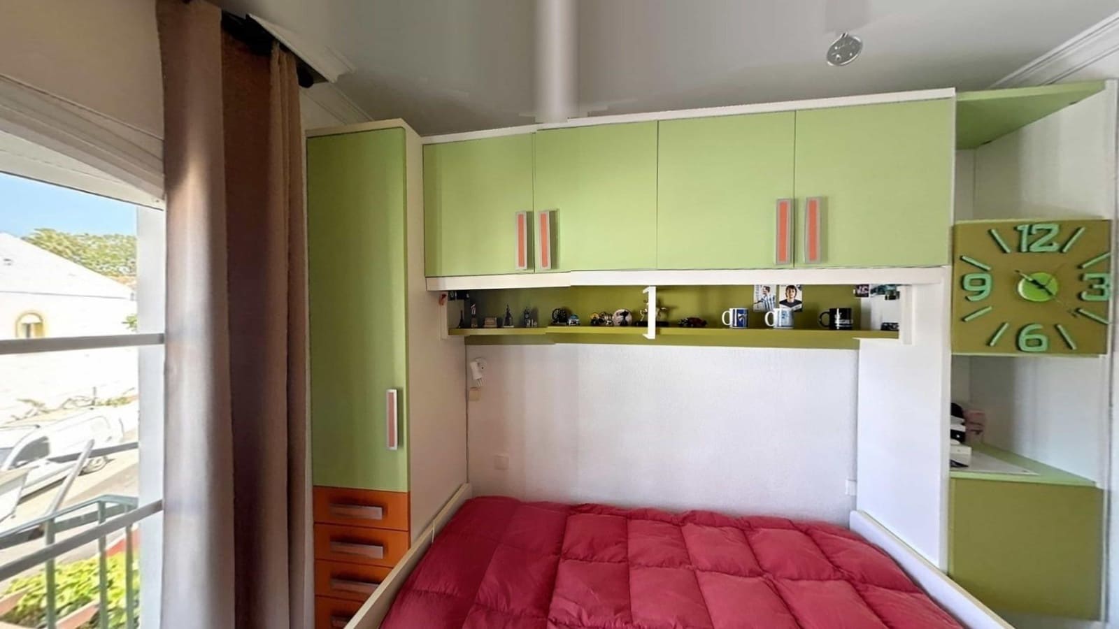 Pareado de 5 habitaciones en New Golden Mile en venta con piscina garaje - 479.000 € (Ref: 9820424)