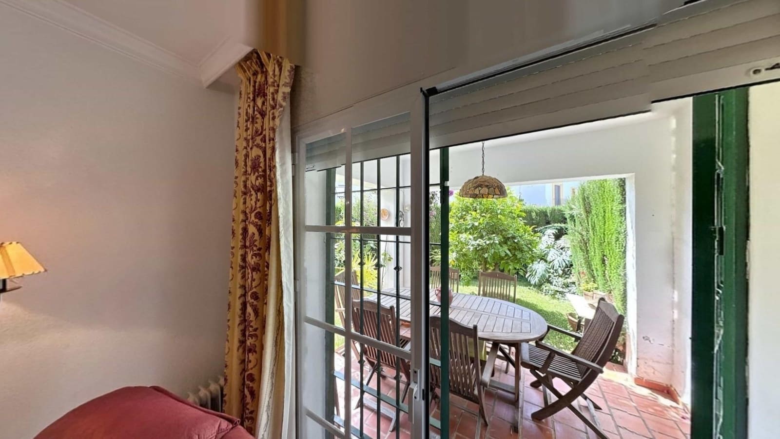 Pareado de 5 habitaciones en New Golden Mile en venta con piscina garaje - 479.000 € (Ref: 9820424)