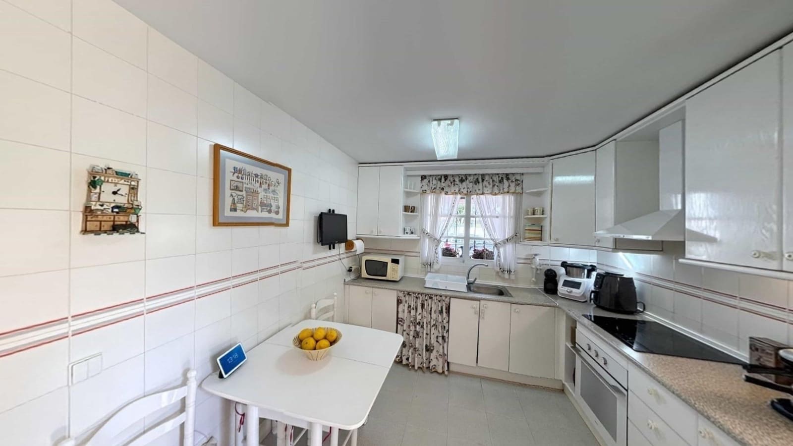 Pareado de 5 habitaciones en New Golden Mile en venta con piscina garaje - 479.000 € (Ref: 9820424)