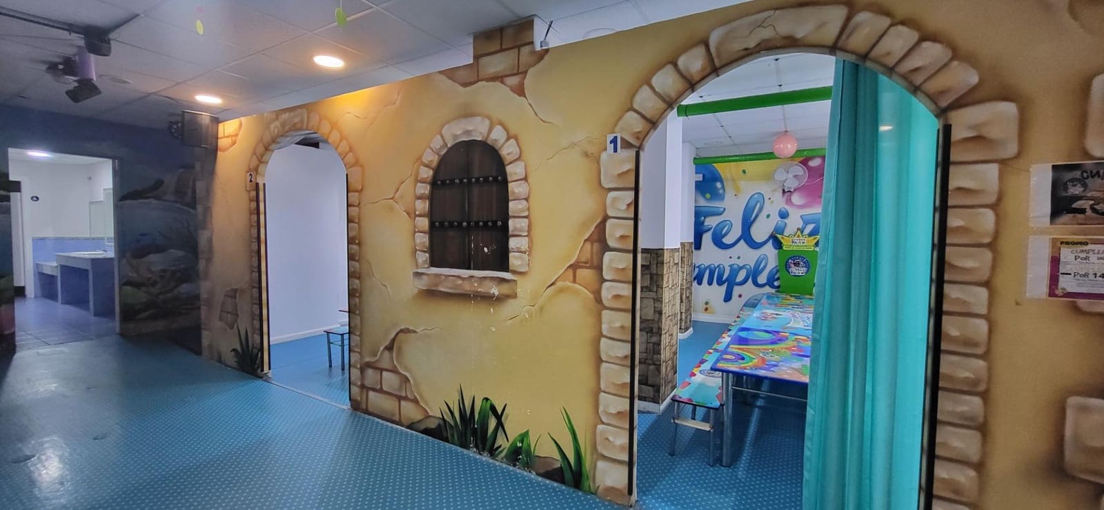 Negocio de 1 habitación en San Pedro de Alcantara en venta - 150.000 € (Ref: 9822834)