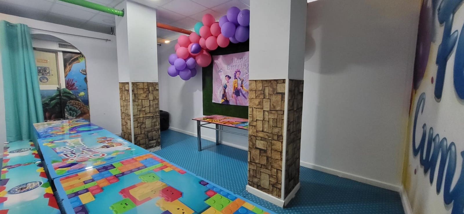 Negocio de 1 habitación en San Pedro de Alcantara en venta - 150.000 € (Ref: 9822834)
