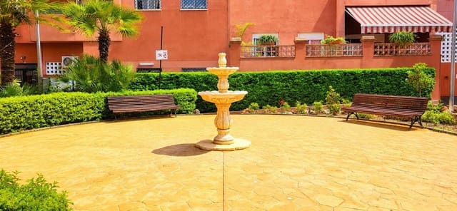 4 Zimmer Wohnung zu verkaufen in San Pedro de Alcantara, Marbella mit Pool - 450.000 € (Ref: 9839619)
