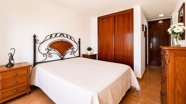 4 soverom Leilighet til salgs i San Pedro de Alcantara, Marbella med svømmebasseng garasje - € 440 000 (Ref: 9839619)