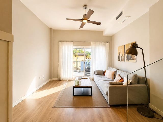 2 soveværelse Lejlighed til salg i San Pedro de Alcantara, Marbella med swimmingpool garage - € 430.000 (Ref: 9860308)