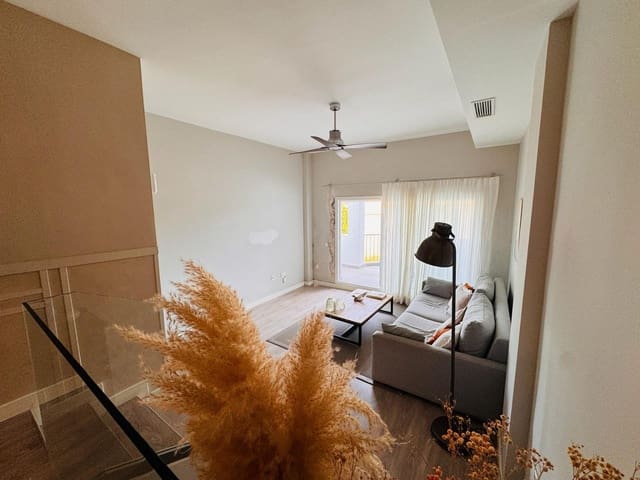 2 soveværelse Lejlighed til salg i San Pedro de Alcantara, Marbella med swimmingpool garage - € 430.000 (Ref: 9860308)