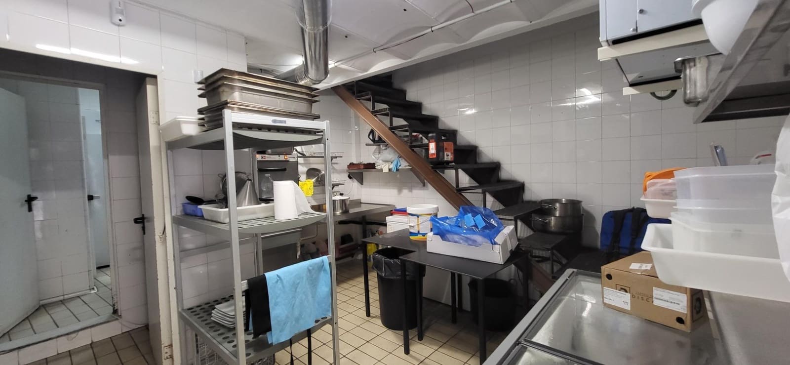 3 soveværelse Erhverv til salg i San Pedro de Alcantara - € 110.000 (Ref: 9865410)
