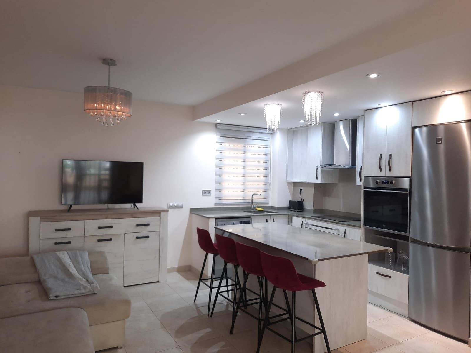 2 camera da letto Appartamento da affittare in Estepona con piscina garage - 1.500 € (Rif: 9876697)