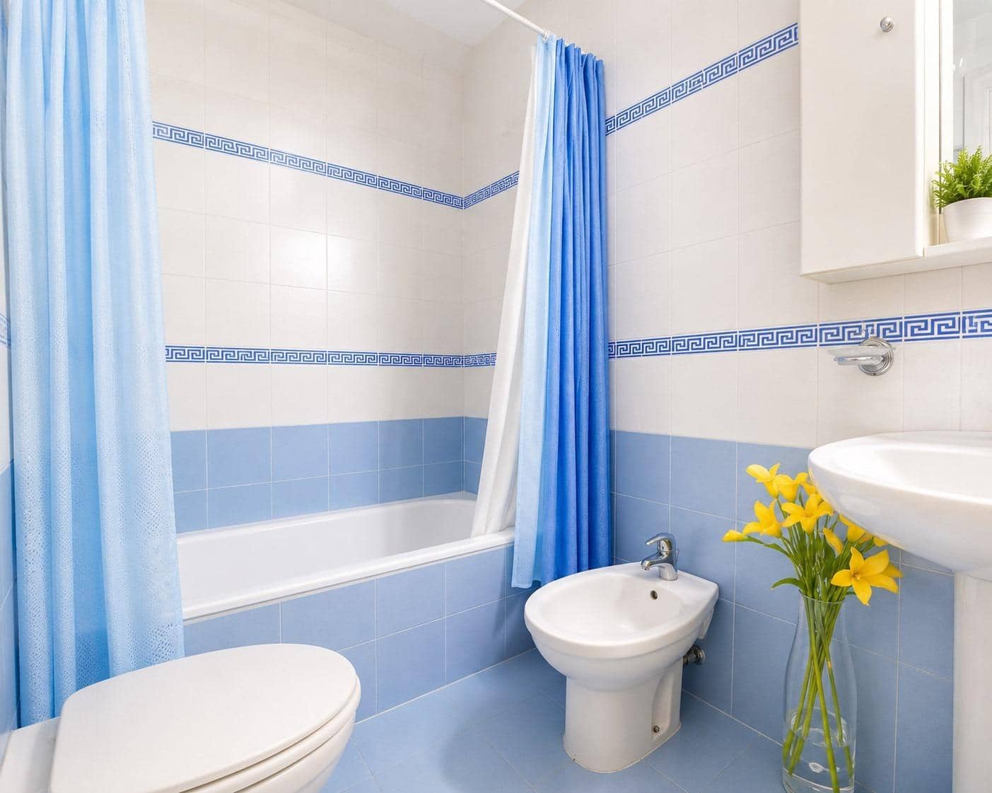 3 soverom Leilighet til salgs i San Pedro de Alcantara med svømmebasseng - € 320 000 (Ref: 9882107)