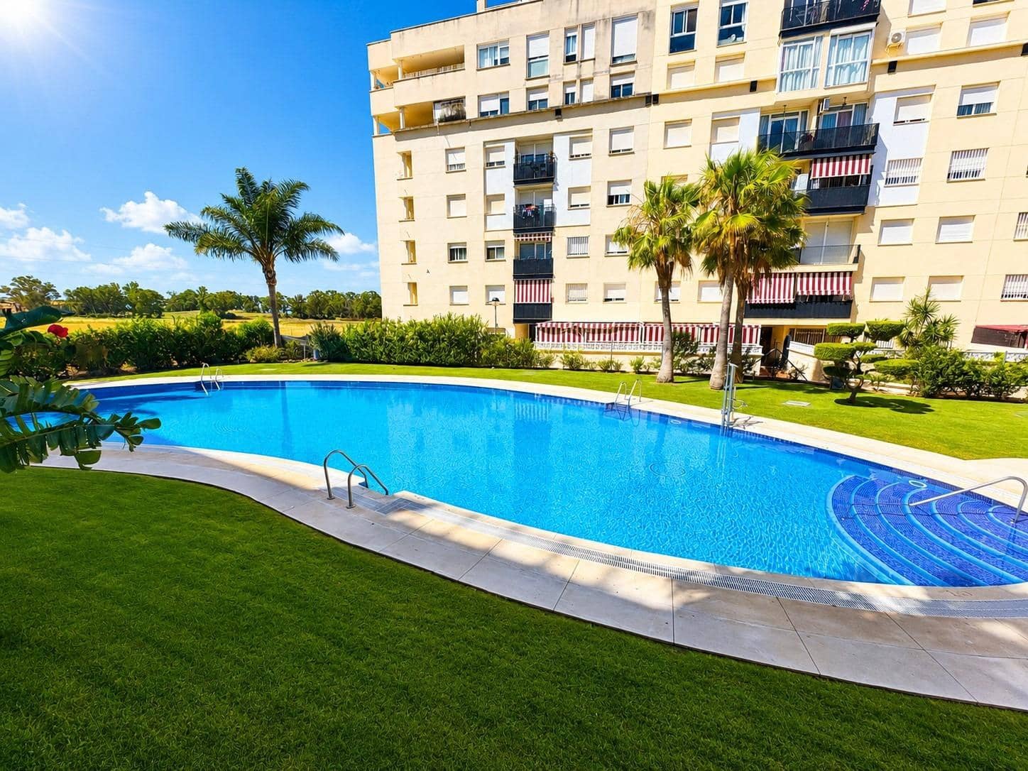 3 soverom Leilighet til salgs i San Pedro de Alcantara med svømmebasseng - € 320 000 (Ref: 9882107)