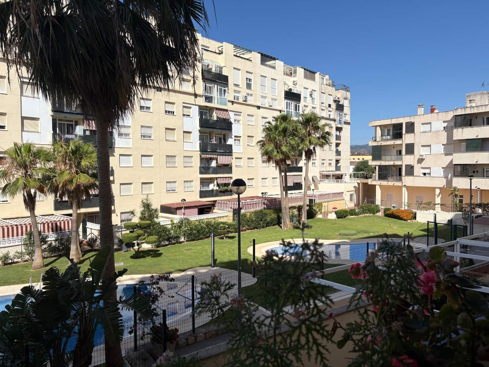 3 soverom Leilighet til salgs i San Pedro de Alcantara med svømmebasseng - € 320 000 (Ref: 9882107)