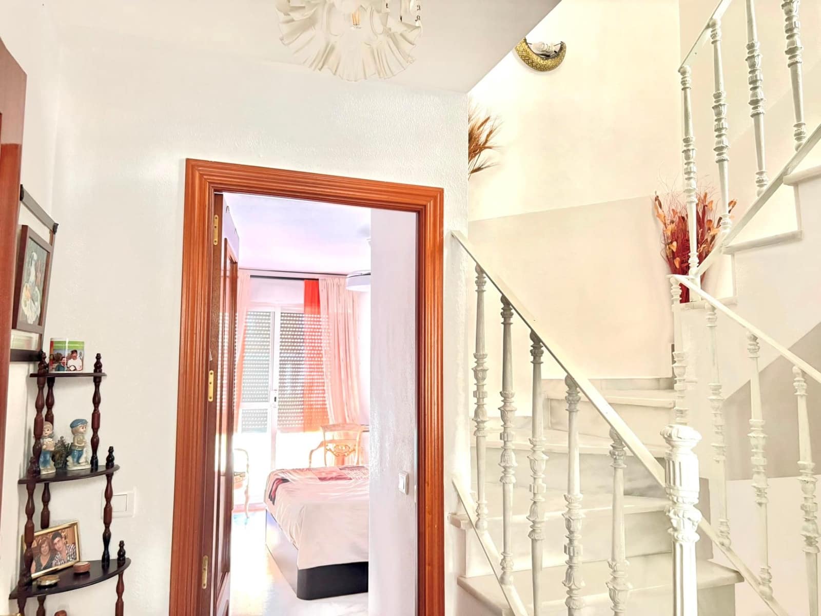4 bedroom Terraced Villa for sale in San Pedro de Alcantara - € 560,000 (Ref: 9892577)