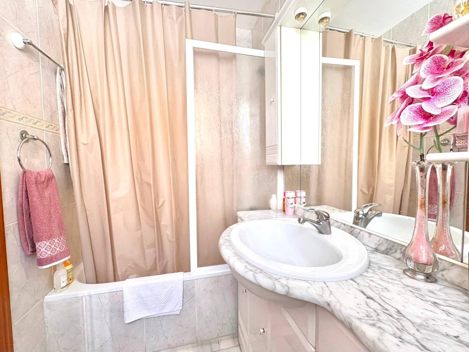 4 bedroom Terraced Villa for sale in San Pedro de Alcantara - € 560,000 (Ref: 9892577)