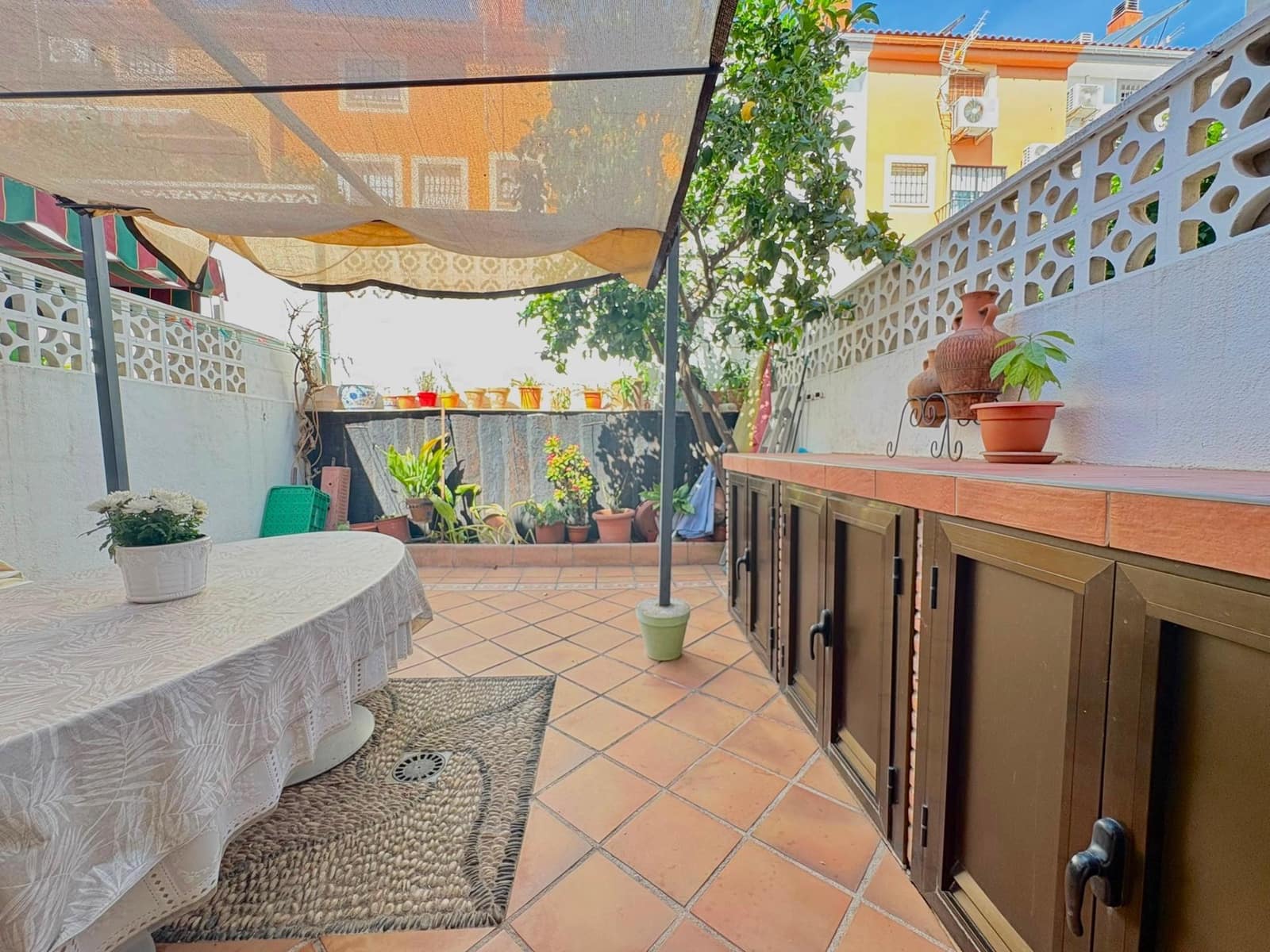 4 bedroom Terraced Villa for sale in San Pedro de Alcantara - € 560,000 (Ref: 9892577)