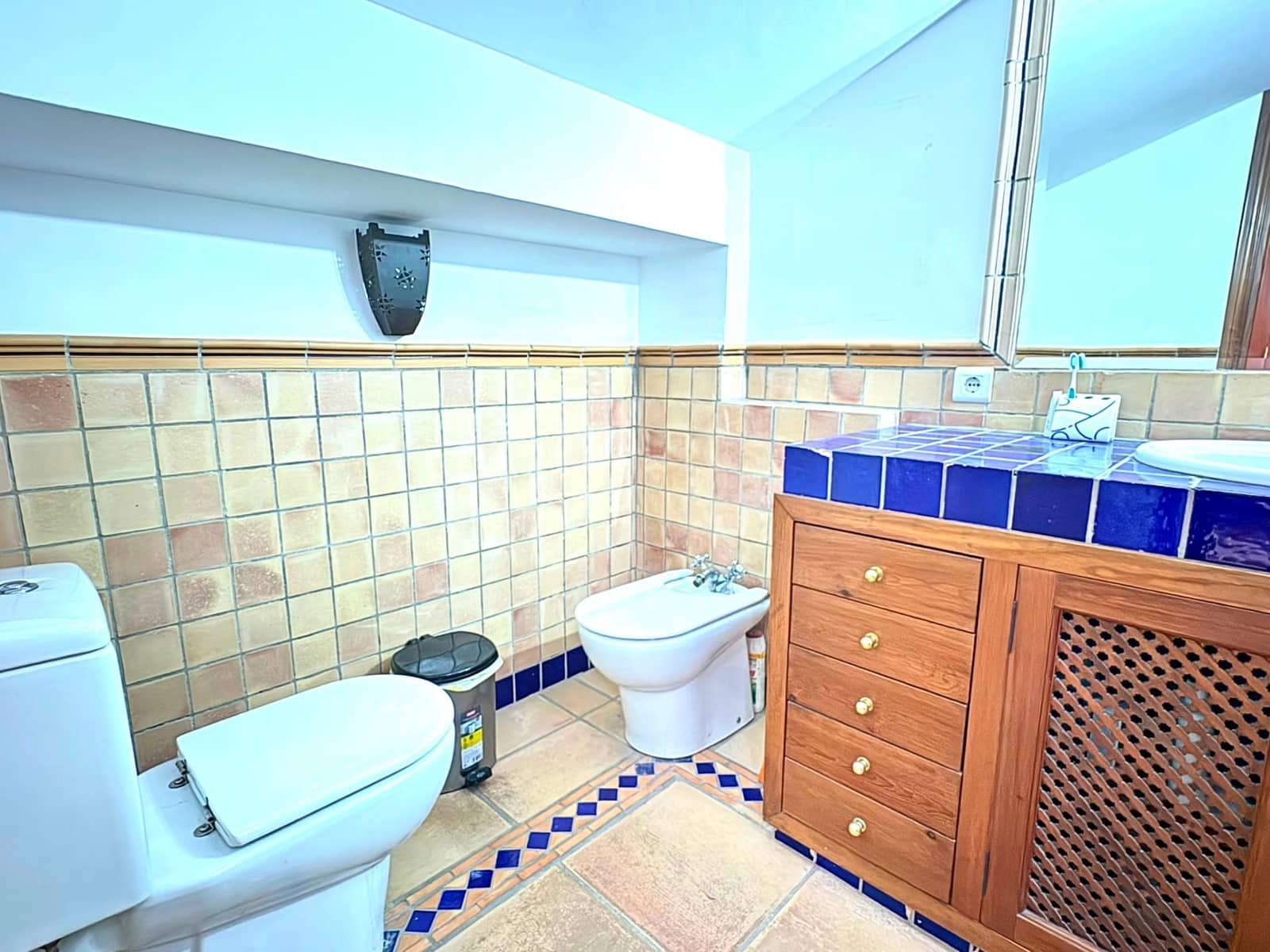 4 bedroom Terraced Villa for sale in San Pedro de Alcantara - € 560,000 (Ref: 9892577)