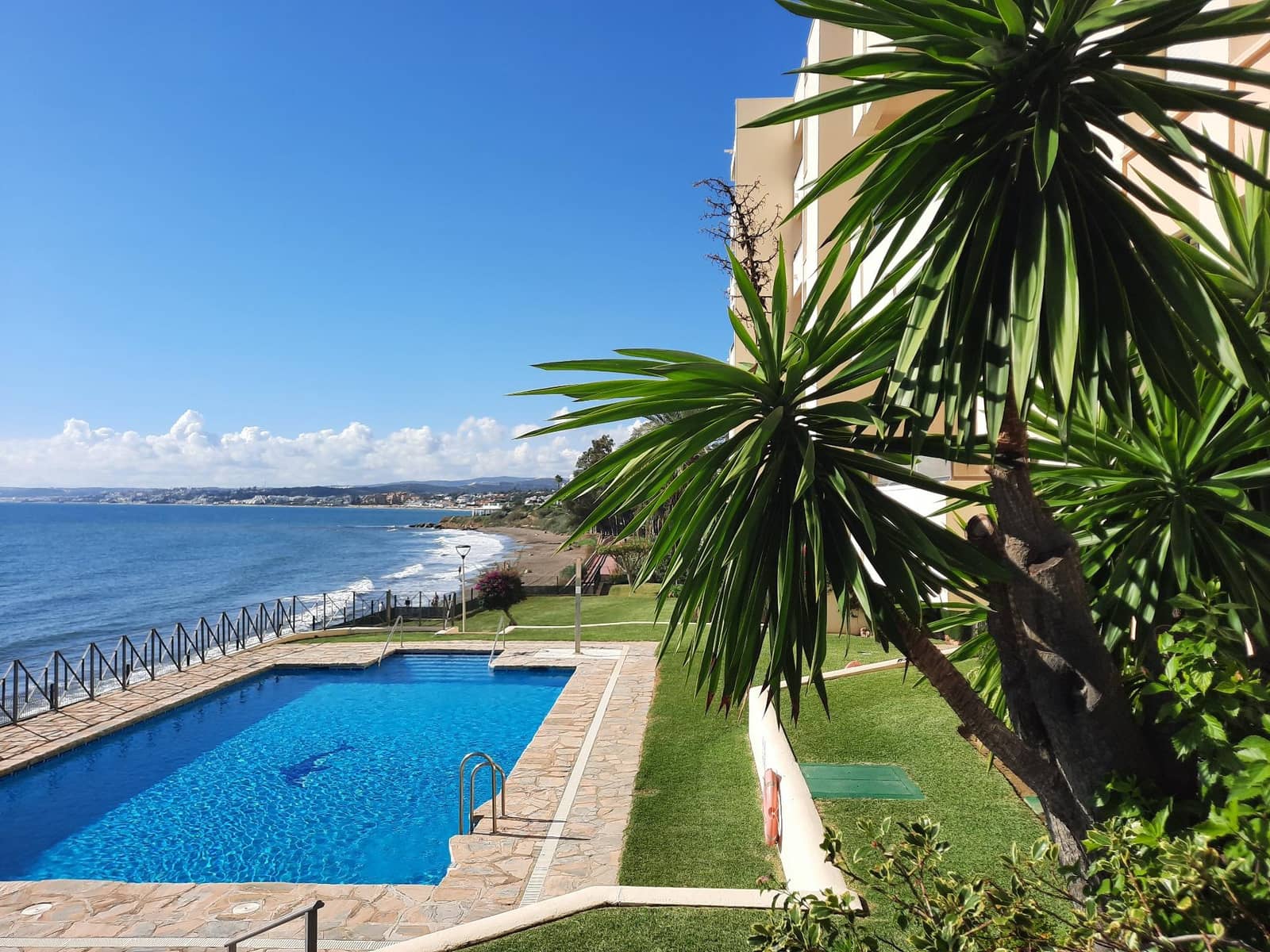 2 chambre Appartement à vendre à Estepona avec piscine - 470 000 € (Ref: 9929588)