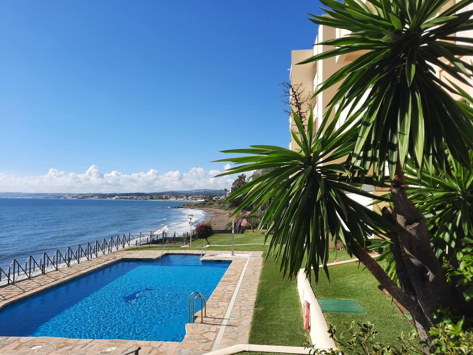 2 chambre Appartement à vendre à Estepona avec piscine - 470 000 € (Ref: 9929588)
