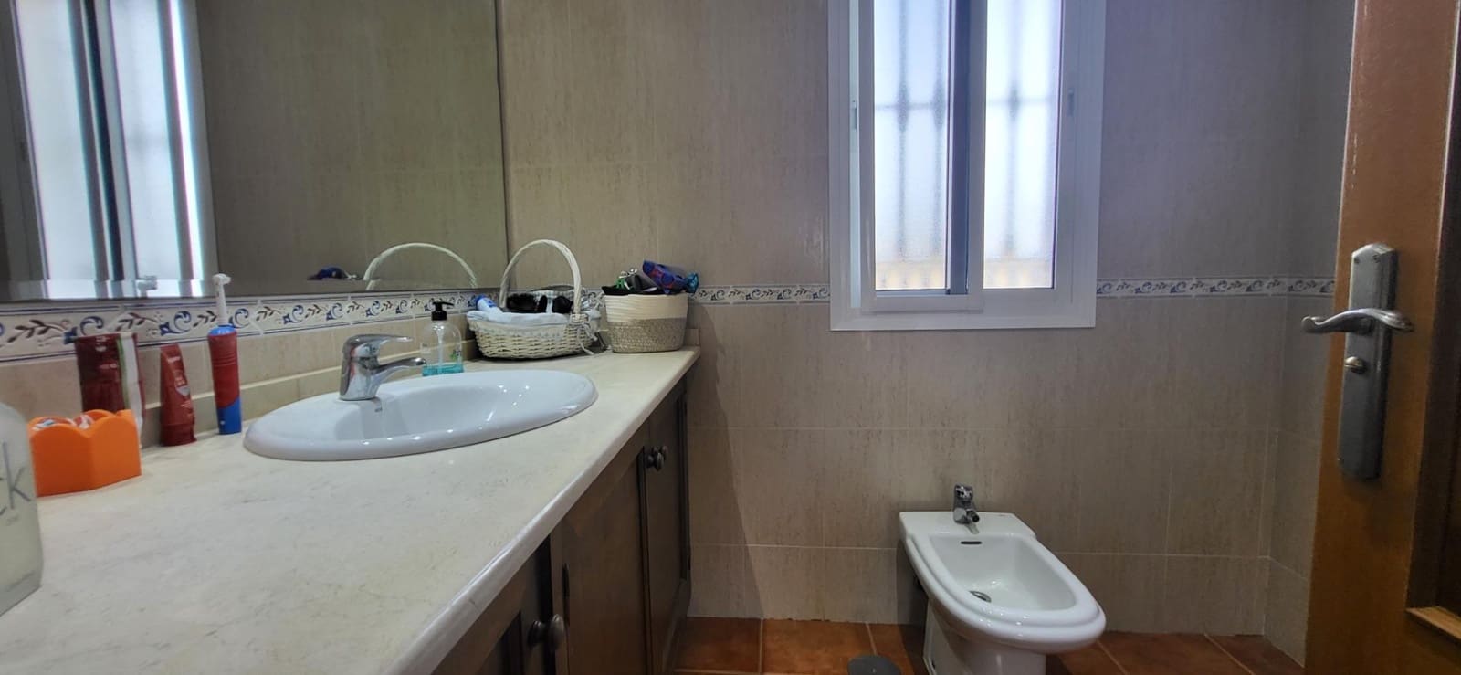 3 Zimmer Reihenhaus zu verkaufen in Guadalmina mit Garage - 730.000 € (Ref: 9930919)