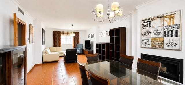 3 soveværelse Rækkehus til salg i Guadalmina Alta, Marbella med garage - € 730.000 (Ref: 9930919)
