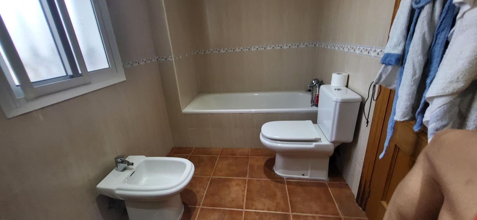 3 Zimmer Reihenhaus zu verkaufen in Guadalmina mit Garage - 730.000 € (Ref: 9930919)
