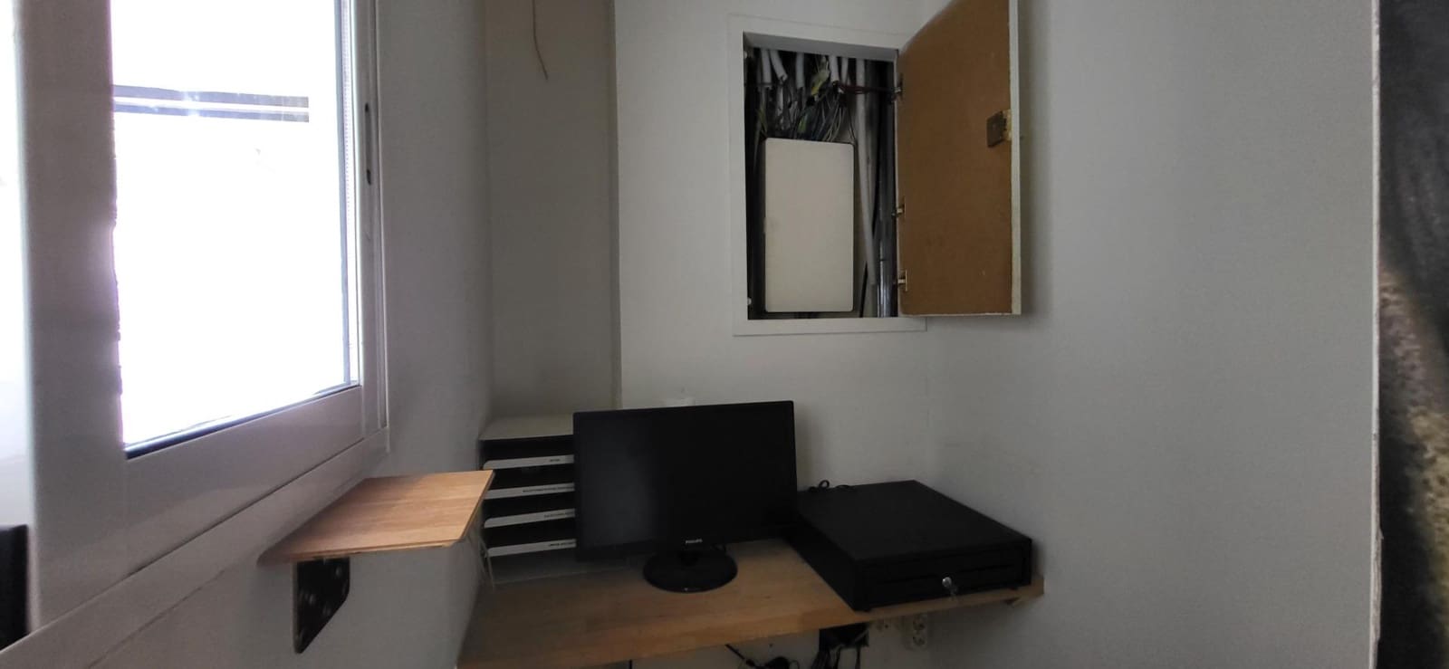 Kaupallinen vuokrattavana paikassa San Pedro de Alcantara - 1 800 € (Ref: 9934415)
