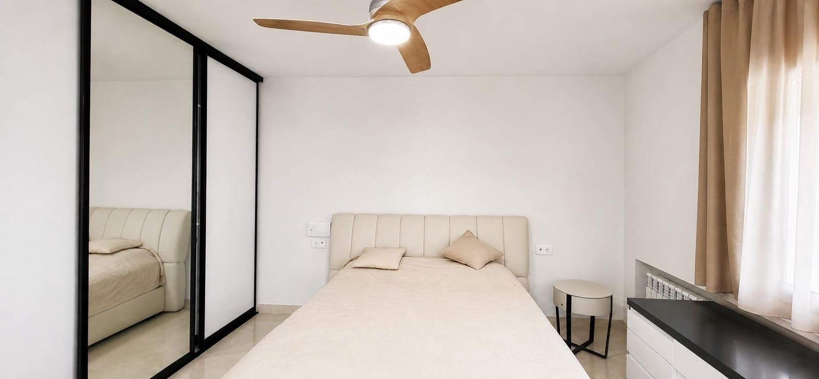 5 sypialnia Willa na sprzedaż w Marbella z basenem garażem - 3 650 000 € (Ref: 9934417)