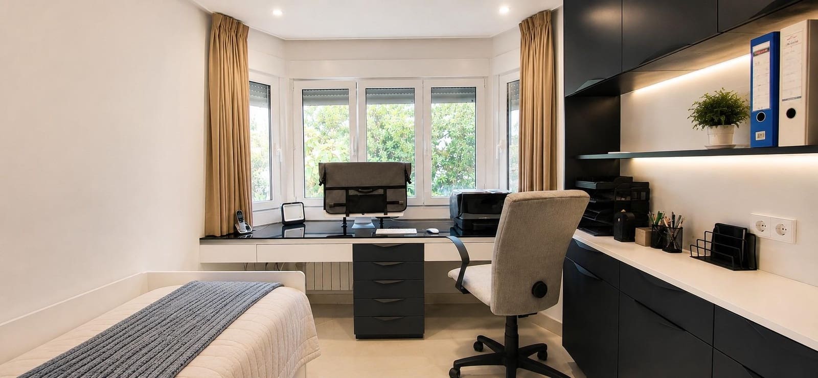 5 sypialnia Willa na sprzedaż w Marbella z basenem garażem - 3 650 000 € (Ref: 9934417)