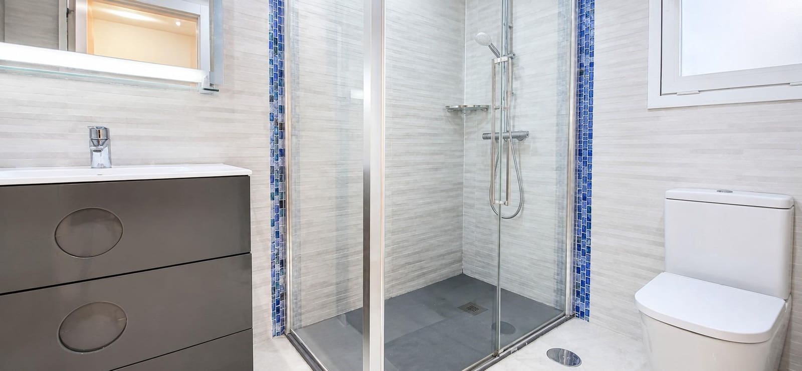 5 sypialnia Willa na sprzedaż w Marbella z basenem garażem - 3 650 000 € (Ref: 9934417)