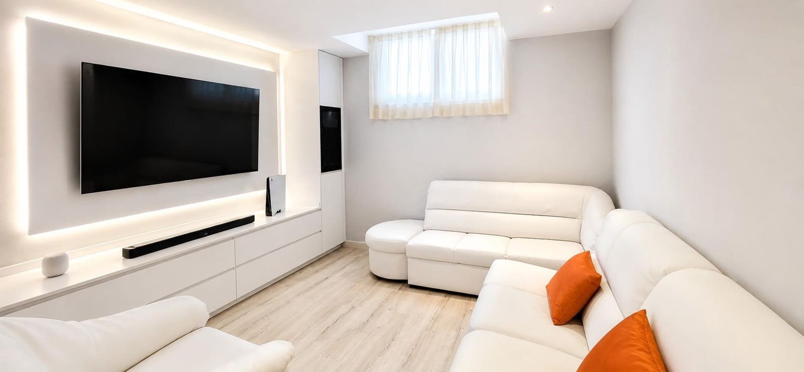 5 sypialnia Willa na sprzedaż w Marbella z basenem garażem - 3 650 000 € (Ref: 9934417)