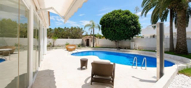 5 sypialnia Willa na sprzedaż w Marbella z basenem garażem - 3 650 000 € (Ref: 9934417)