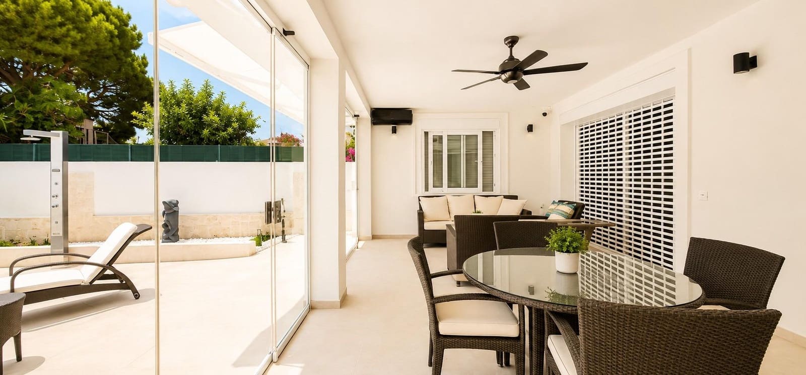 5 sypialnia Willa na sprzedaż w Marbella z basenem garażem - 3 650 000 € (Ref: 9934417)