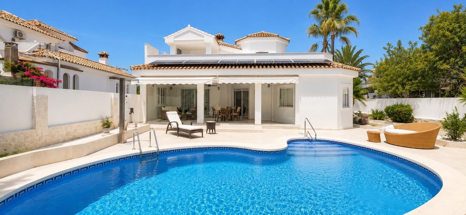 5 sypialnia Willa na sprzedaż w Marbella z basenem garażem - 3 650 000 € (Ref: 9934417)
