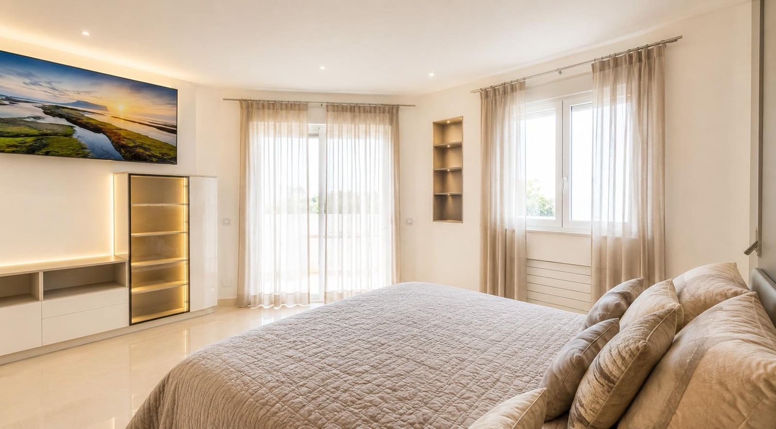 5 sypialnia Willa na sprzedaż w Marbella z basenem garażem - 3 650 000 € (Ref: 9934417)