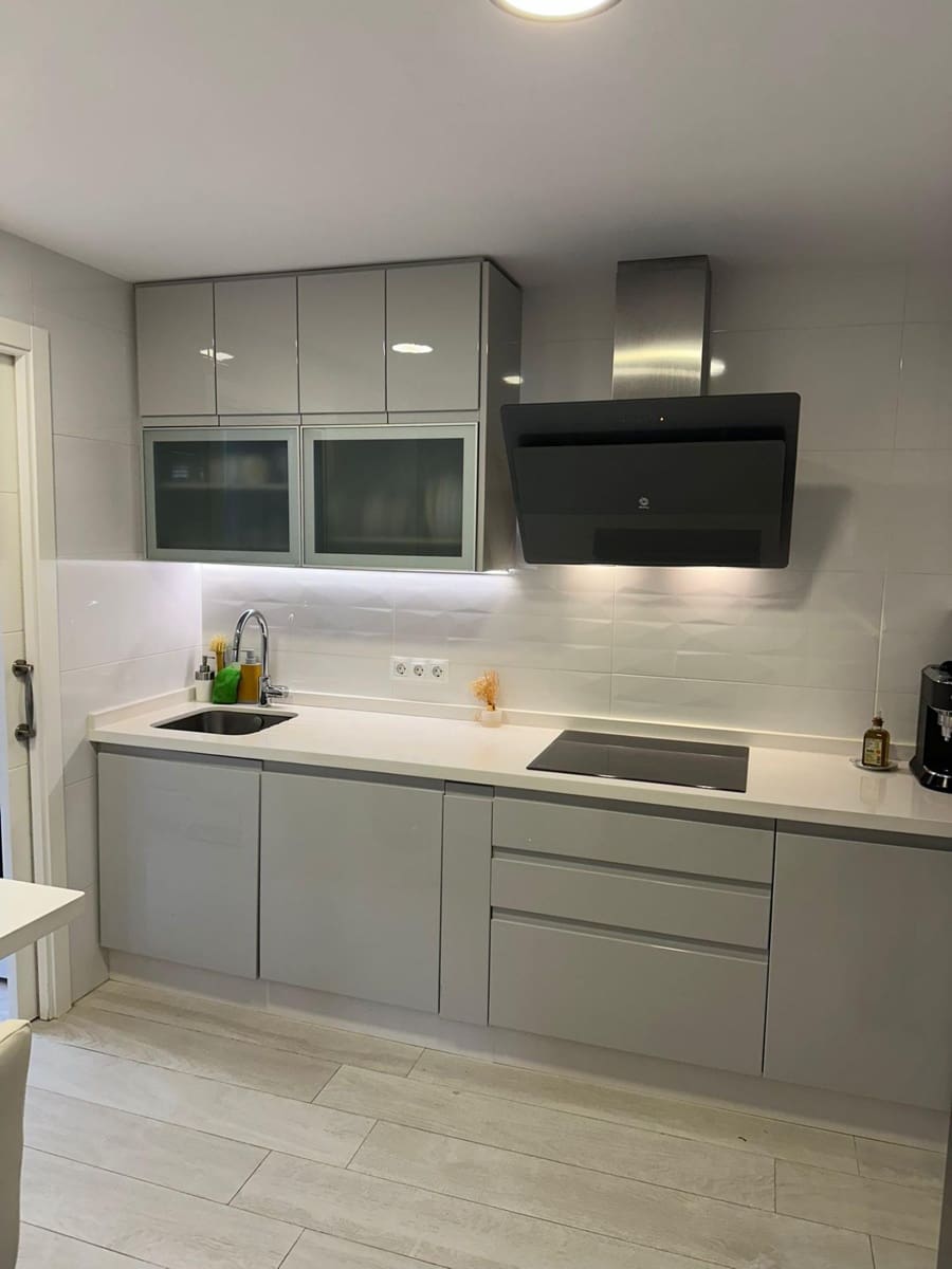 3 soverom Leilighet til salgs i San Pedro de Alcantara - € 300 000 (Ref: 9944190)