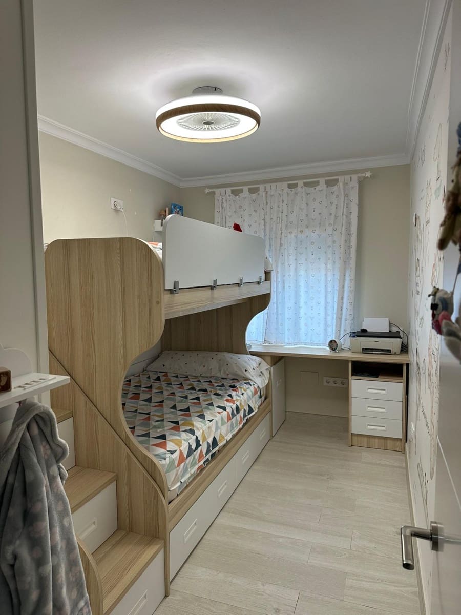 3 soverom Leilighet til salgs i San Pedro de Alcantara - € 300 000 (Ref: 9944190)