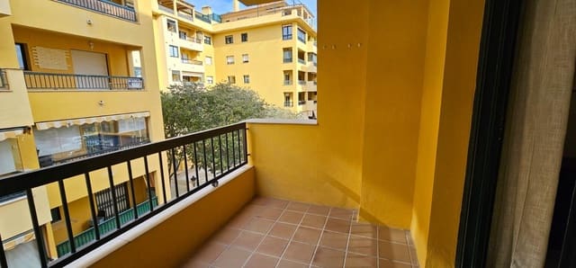 2 makuuhuone Asunto vuokrattavana paikassa San Pedro de Alcantara, Marbella mukana uima-altaan 
autotalli - 1 400 € (Ref: 9955297)