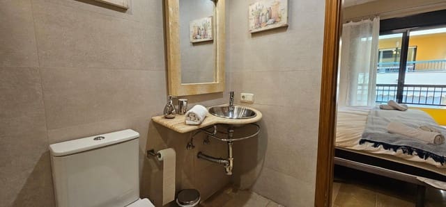 2 makuuhuone Asunto vuokrattavana paikassa San Pedro de Alcantara, Marbella mukana uima-altaan 
autotalli - 1 400 € (Ref: 9955297)