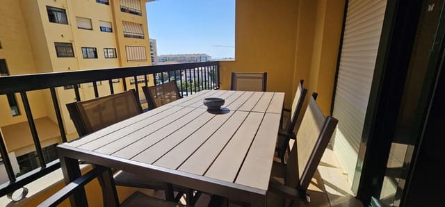 2 makuuhuone Asunto vuokrattavana paikassa San Pedro de Alcantara, Marbella mukana uima-altaan 
autotalli - 1 400 € (Ref: 9955297)