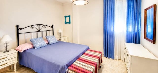 3 soveværelse Lejlighed til salg i San Pedro de Alcantara, Marbella - € 360.000 (Ref: 9963393)