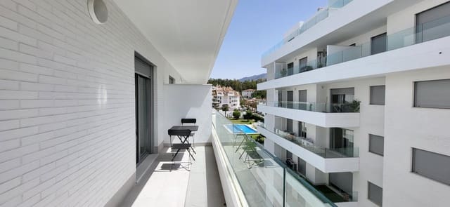 2 quarto Apartamento para arrendar em Nueva Andalucia, Marbella com piscina garagem - 2 500 € (Ref: 9973537)