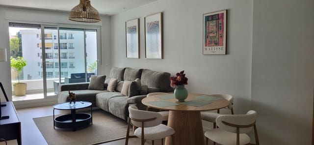 2 quarto Apartamento para arrendar em Nueva Andalucia, Marbella com piscina garagem - 2 500 € (Ref: 9973537)