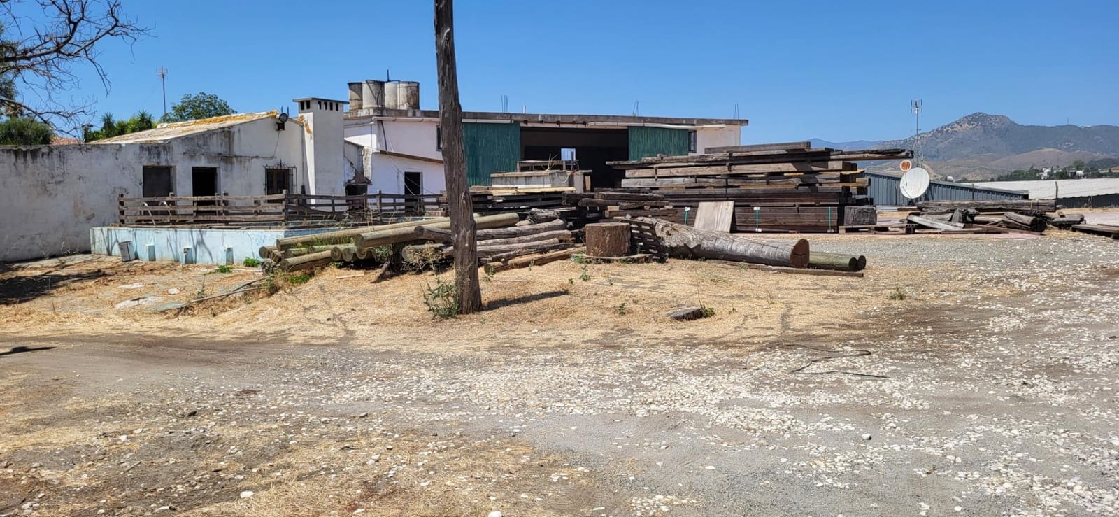 Bauplatz zu verkaufen in San Pedro de Alcantara - 3.750.000 € (Ref: 9979941)