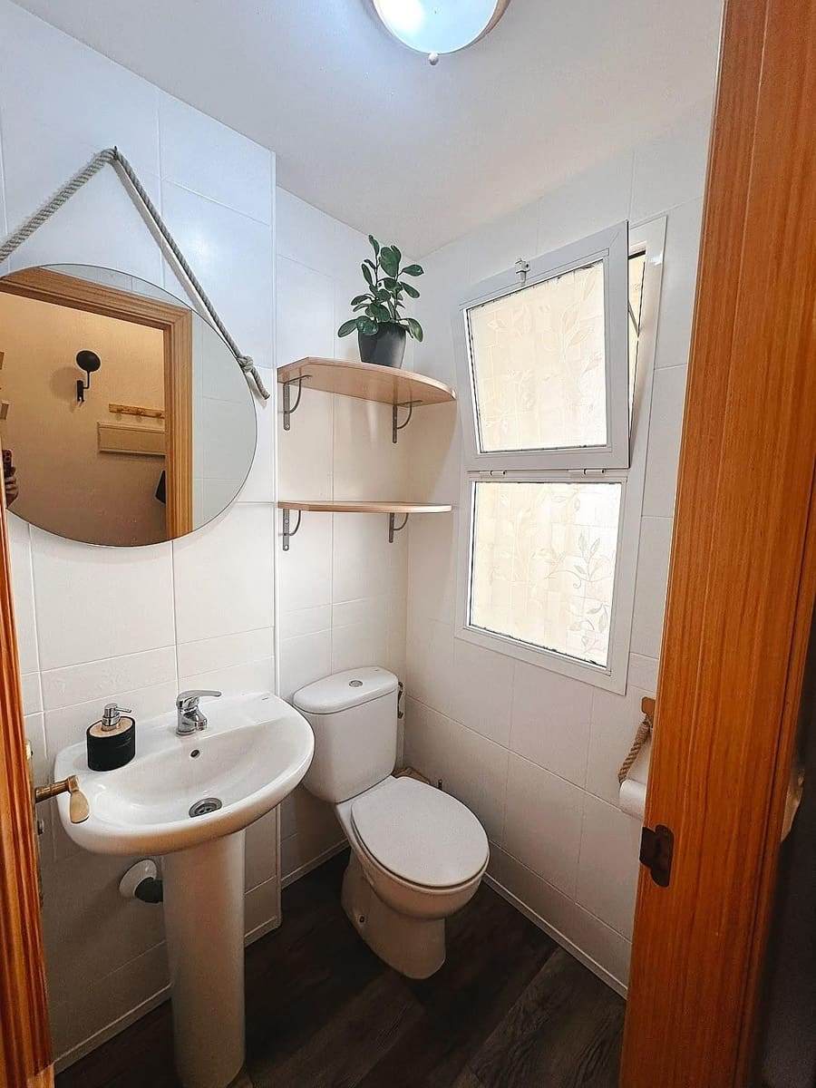 Adosado de 3 habitaciones en El Padrón en venta con piscina - 350.000 € (Ref: 9979943)