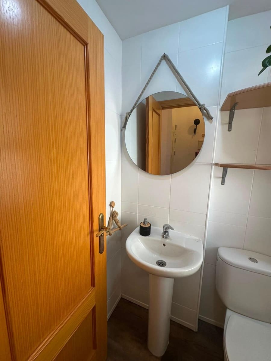 Adosado de 3 habitaciones en El Padrón en venta con piscina - 350.000 € (Ref: 9979943)