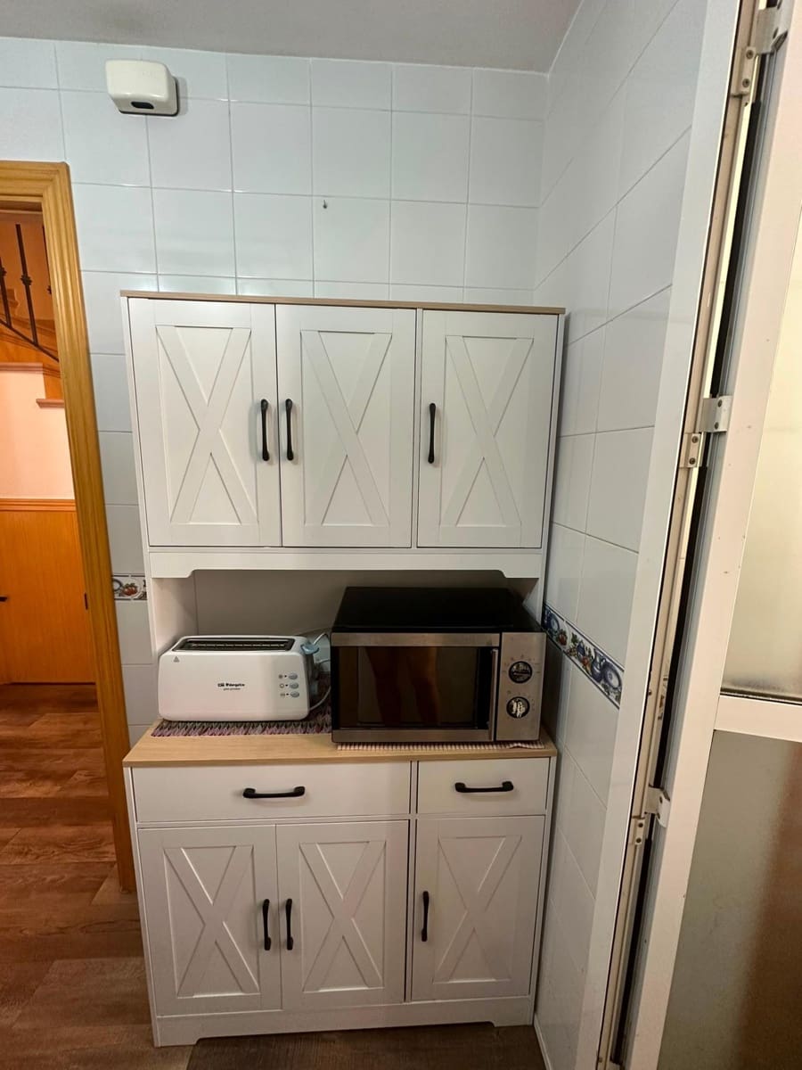 Adosado de 3 habitaciones en El Padrón en venta con piscina - 350.000 € (Ref: 9979943)