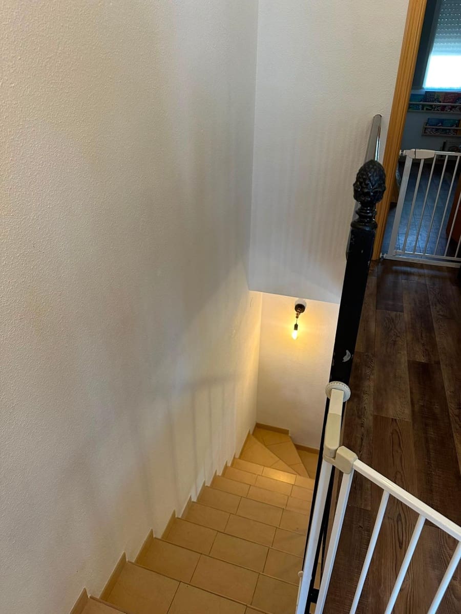 Adosado de 3 habitaciones en El Padrón en venta con piscina - 350.000 € (Ref: 9979943)