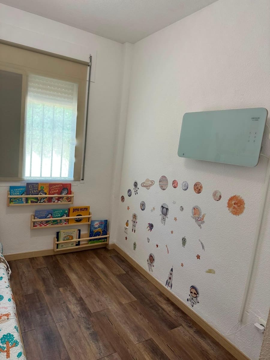 Adosado de 3 habitaciones en El Padrón en venta con piscina - 350.000 € (Ref: 9979943)