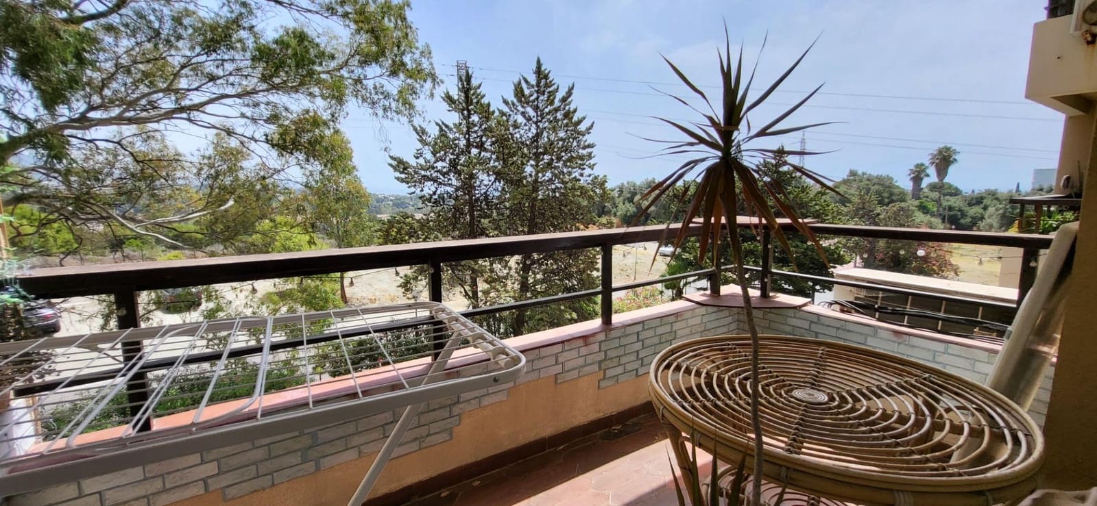 2 quarto Apartamento para arrendar em Nueva Andalucia com piscina - 1 400 € (Ref: 9979944)