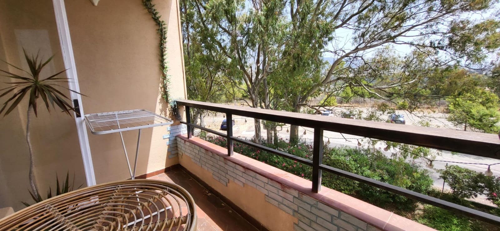 2 quarto Apartamento para arrendar em Nueva Andalucia com piscina - 1 400 € (Ref: 9979944)