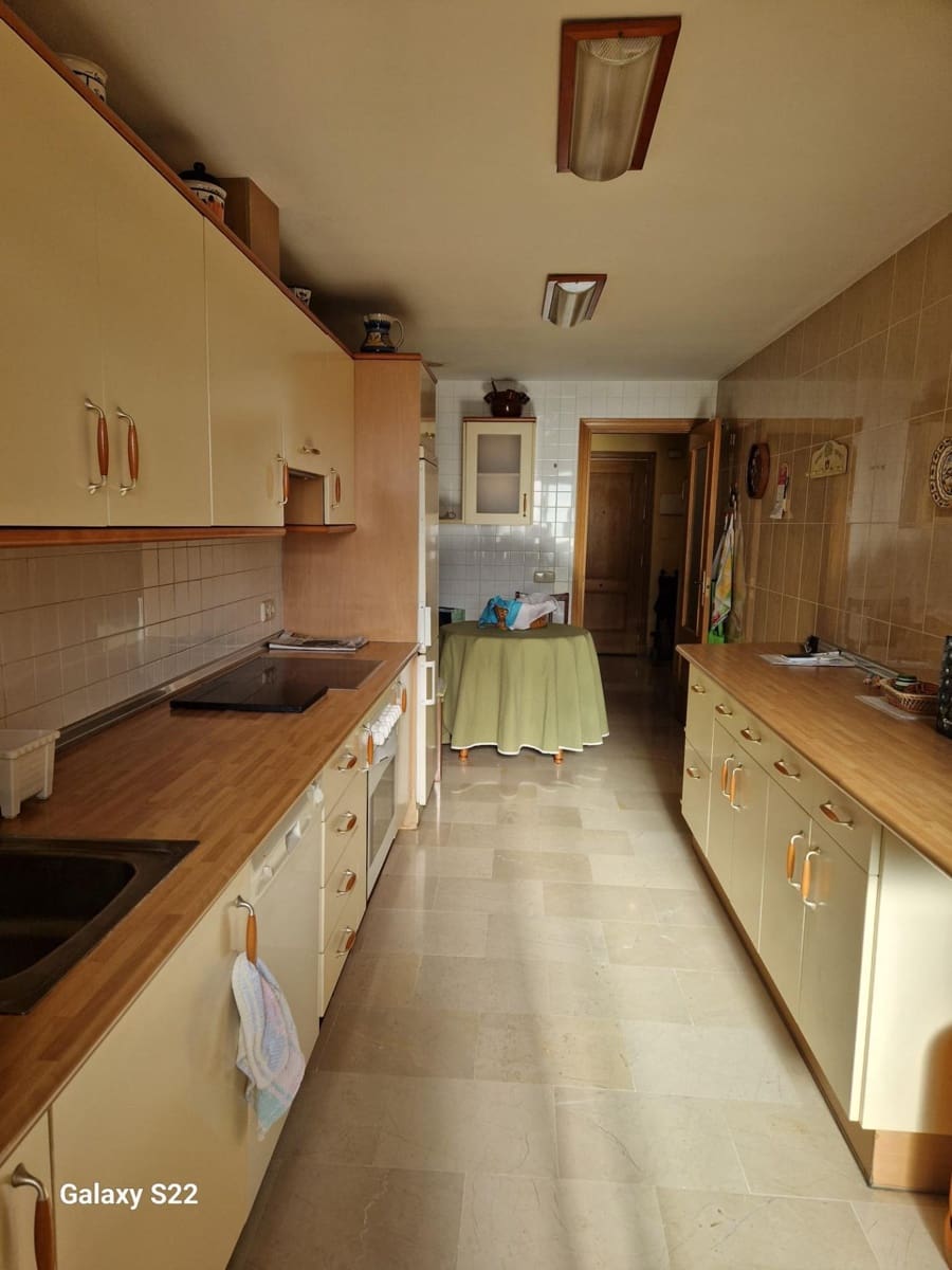 3 sypialnia Mieszkanie na sprzedaż w San Pedro de Alcantara z basenem garażem - 459 000 € (Ref: 9990883)